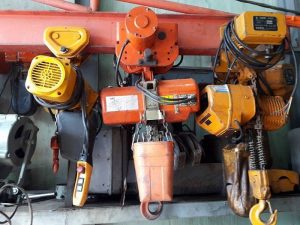 Palang cáp điện cũ