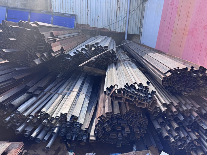 Thu mua sắt vụn Hòa Hưng, thu mua đồng nhôm inox tận nơi, phế liệu Bảo Minh.